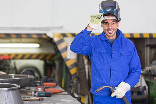 Bell, CA Welder Pros